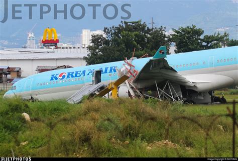 Korean Air Flight 631 .